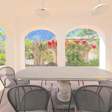 Semesterbostad Casa Caprese